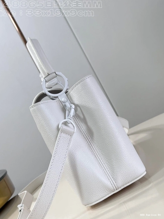 Aaa replica bags MM-33*19*9CM VUITTON LOUIS CAPUCINES 0714